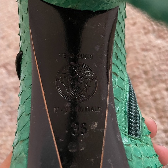 Versace green python leather open toe booties size 36 - Picture 7 of 7